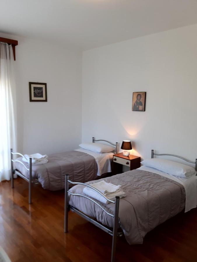 Easyroom Piovene Rocchette 外观 照片