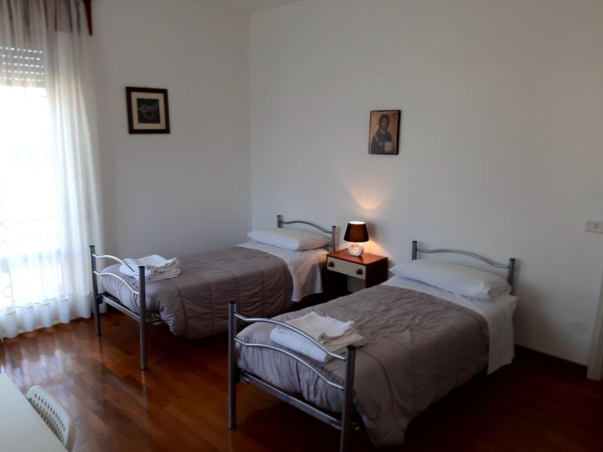 Easyroom Piovene Rocchette 外观 照片